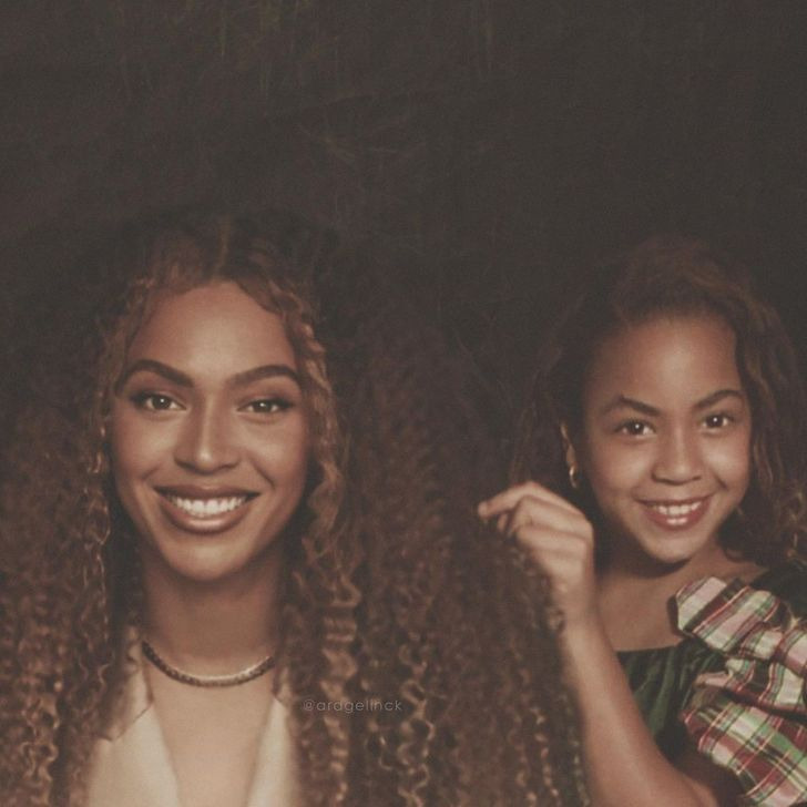 An Artist Photoshops Celebrities With Their Younger Selves to Prove How ...