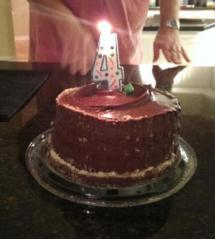 7. “We didn’t have 19 candles. My dad said the cake was 4 my birthday.”